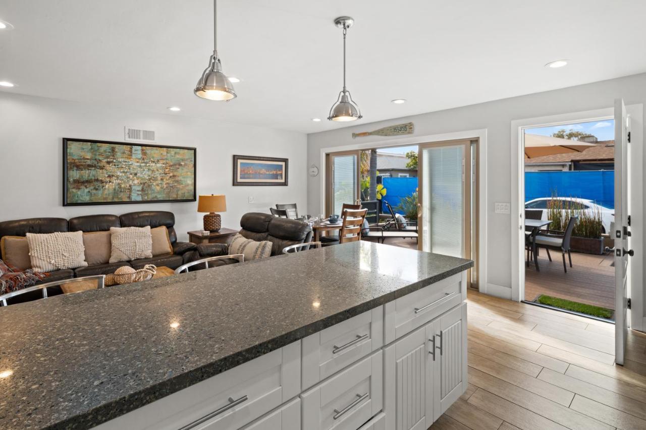 Stunning Beach Home - Large Patio, Parking, Ac & Dog Friendly! Сан Диего Екстериор снимка